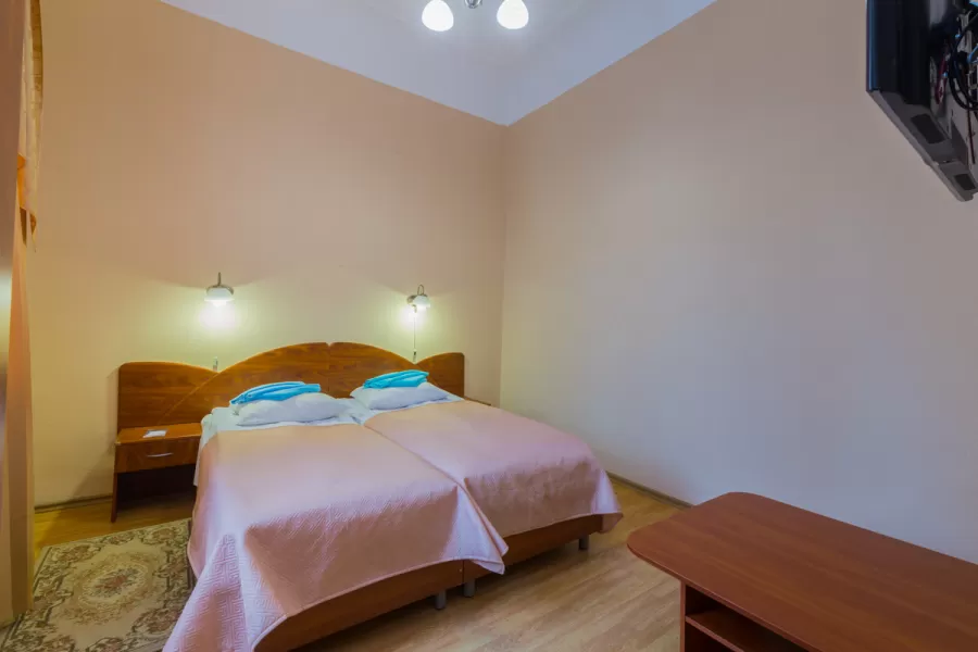 Студия в корпусе Центральный в санатории Нарзан в городе Кисловодске - фотография