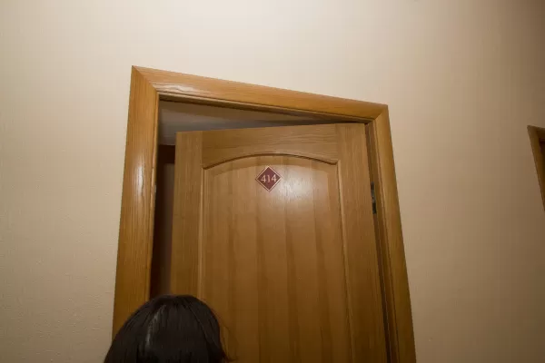 Двухместный номер стандарт в корпусе Центральный в санатории Нарзан в городе Кисловодске - фотография