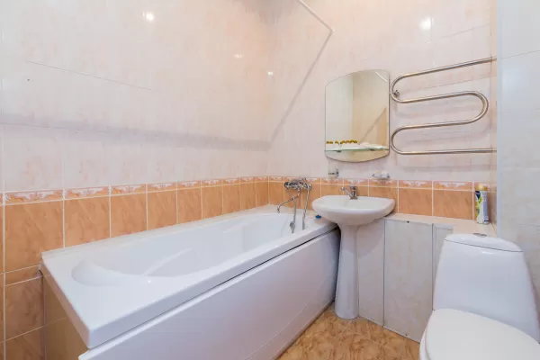 Люкс двухкомнатный в корпусе Горный в санатории Нарзан в городе Кисловодске - фотография