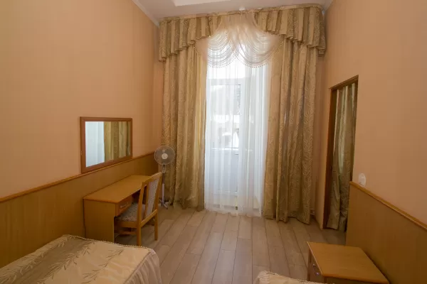 Студия в корпусе Центральный в санатории Нарзан в городе Кисловодске - фотография