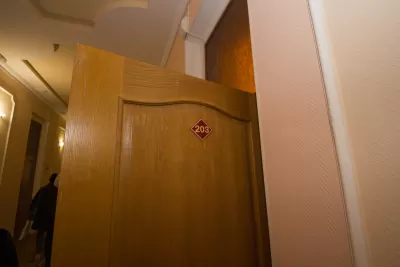 Студия в корпусе Центральный в санатории Нарзан в городе Кисловодске - фотография