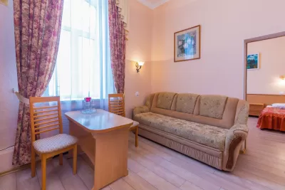 Студия в корпусе Курортный в санатории Нарзан в городе Кисловодске - фотография